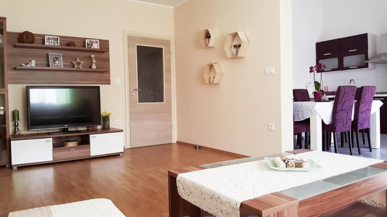 Apartment Tomas Near The Beach بولا المظهر الخارجي الصورة